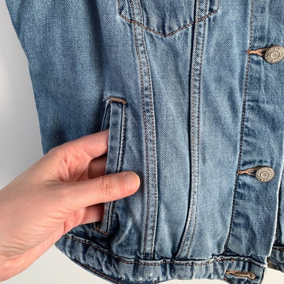 Old Navy  |   100% cotton Jean Jacket Vest size M Women's - Picture 8 of 14